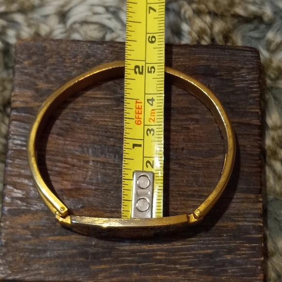 Vtg unicorn cuff bracelet - Picture 12 of 13